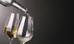 Le vin sans alcool en hausse chez les jeunes Russes
